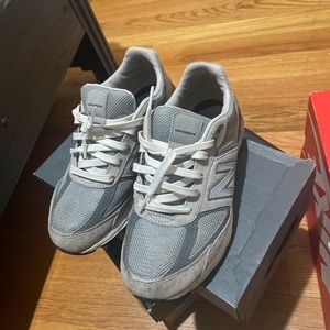 Grey new balances